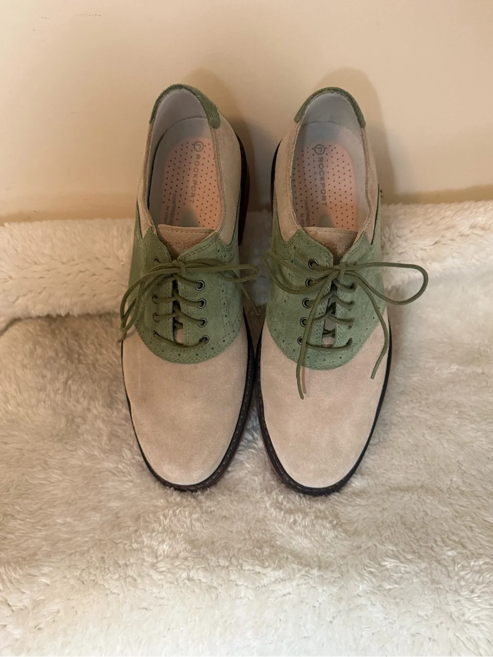 NWOB Rockport Two-Tone Suede Saddle Oxfords in Green and Beige